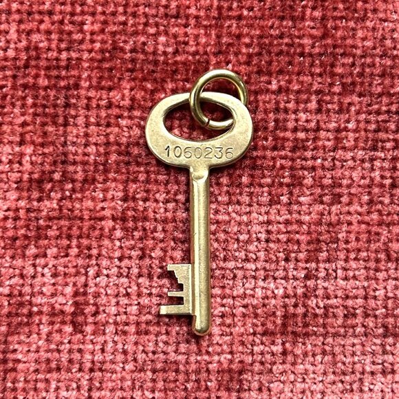 LOUIS VUITTON Vintage Steamer Trunk Skeleton Luggage Key # 1060236 - Picture 2 of 4